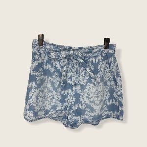 Knox Rose Floral Tie Front Button Stretch Shorts